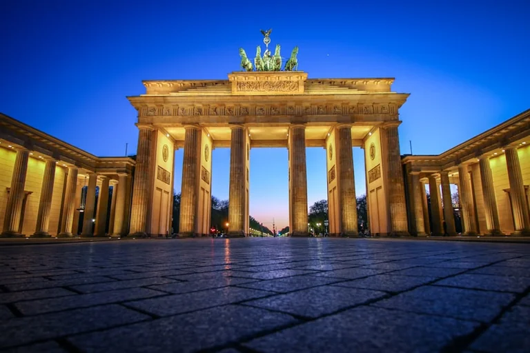 31. August 1990: Wie der Einigungsvertrag den 3. Oktober bestimmte
