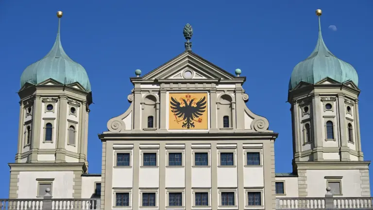 Augsburg am 8. August: So wirkt der Feiertag im Alltag