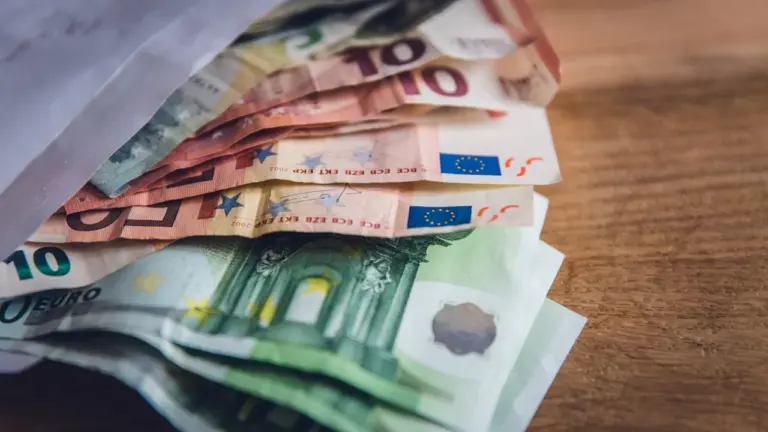 Fed-Sitzung 2026: Wie Eurokurs und Sparer in Deutschland reagieren