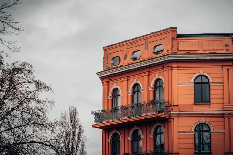 Leipzig lädt zum Blick hinter die Ostmoderne