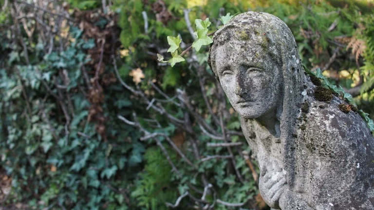 Nordfriedhof Oberhausen: Angehörige müssen jetzt handeln