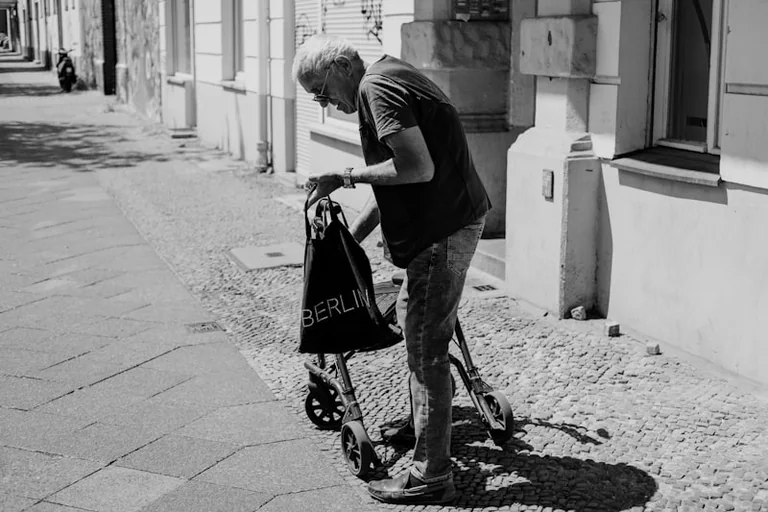 Sicherer unterwegs: Rollatortraining in Mönchengladbach