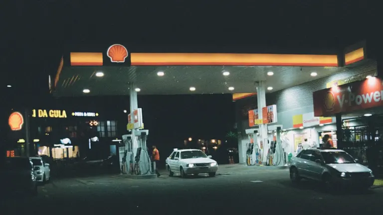 Tanken am 17. August: Abends oft günstiger