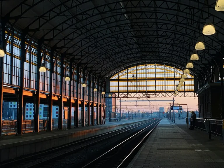 Bahnstreik-Gefahr: Was Pendler heute zur Lage wissen müssen
