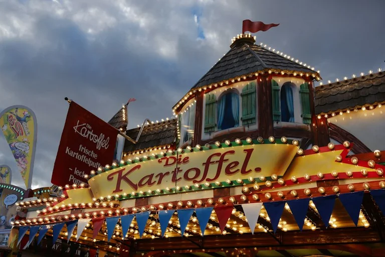 Oktoberfest 2026: Anreise, Reservierung und Budget planen