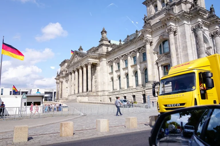 Tag der Deutschen Einheit 2026: Was Sie am 3. Oktober wissen müssen