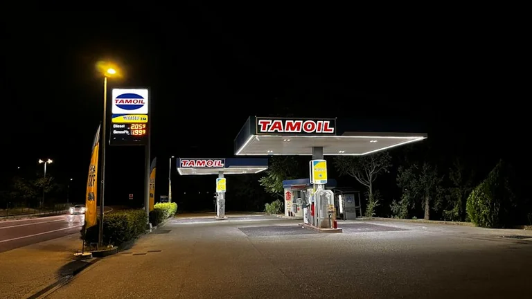 Benzin- und Dieselpreise am Standort vergleichen: So rechnet sich der Umweg