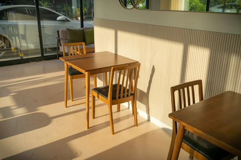 Vom gedeckten Tisch träumen: Wer gehört dazu?